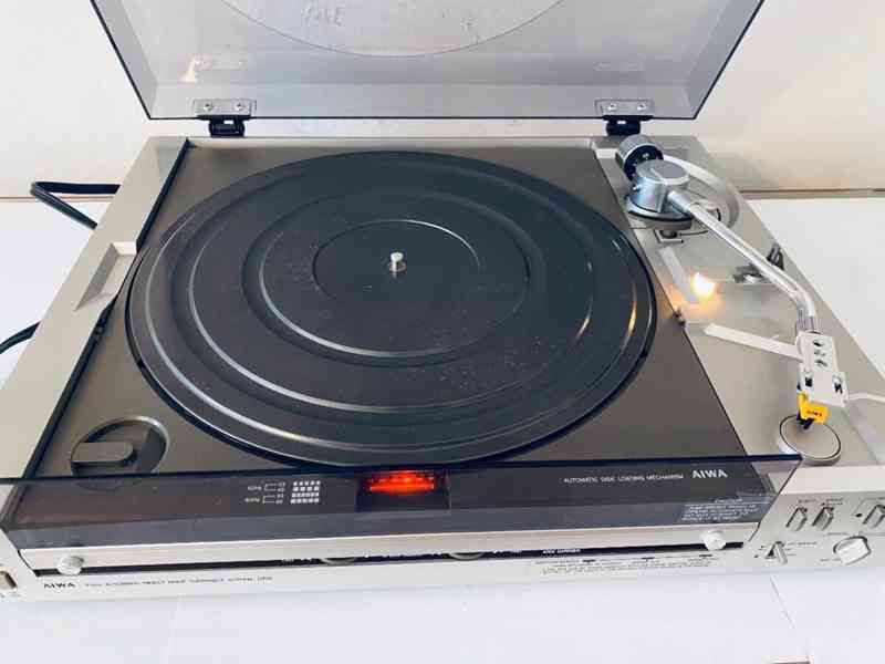 Full automatic gramofon Aiwa D 50, rok 1981 - foto 3