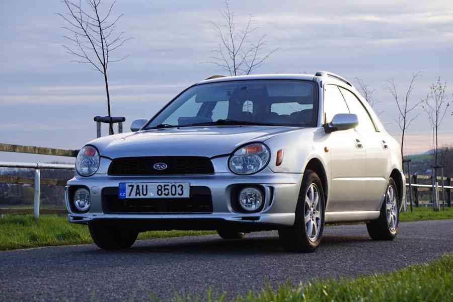 Subaru impreza 2.0 92kw  - foto 1