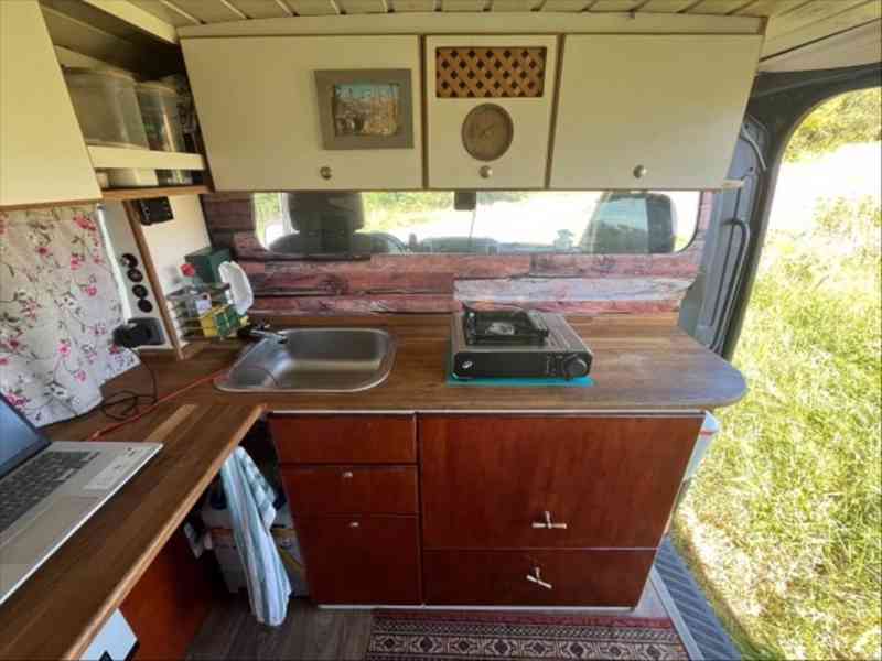Mercedes-Benz Sprinter 3,0   Obytný i dodávka - foto 5