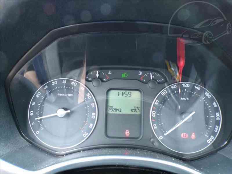 Škoda Octavia 1,6 MPI TAŽNÉ ZAŘÍZENÍ - foto 6