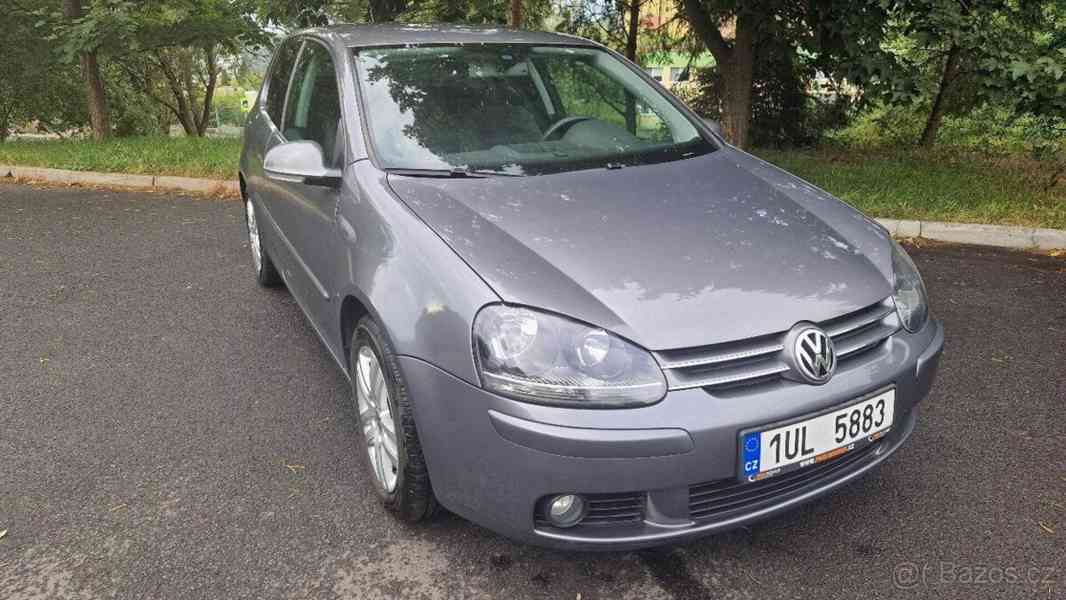 Volkswagen Golf 1,4 5 - foto 1