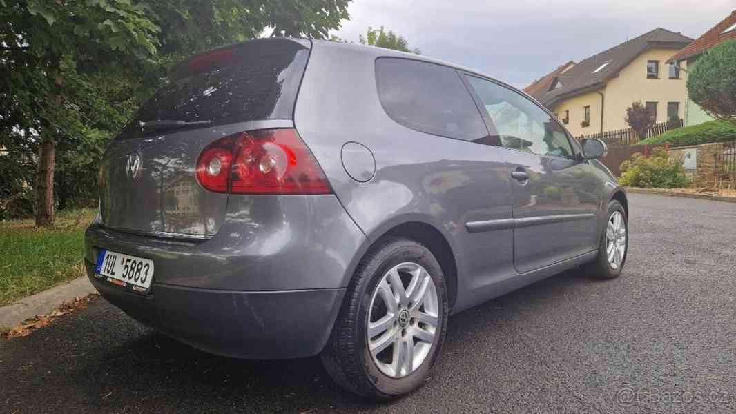 Volkswagen Golf 1,4   5 - foto 11
