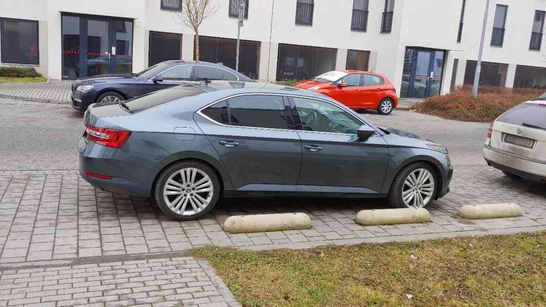 Škoda Superb 2.0TDi, WEBASTO/DSG	 - foto 7