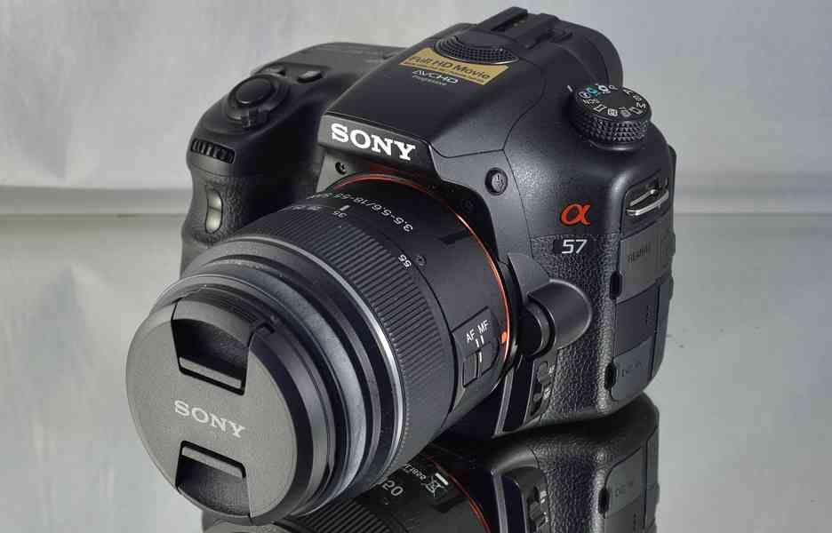 Sony SLT- A57 + 18-55mm *APS-C FullHDV 10500 Exp. - foto 4