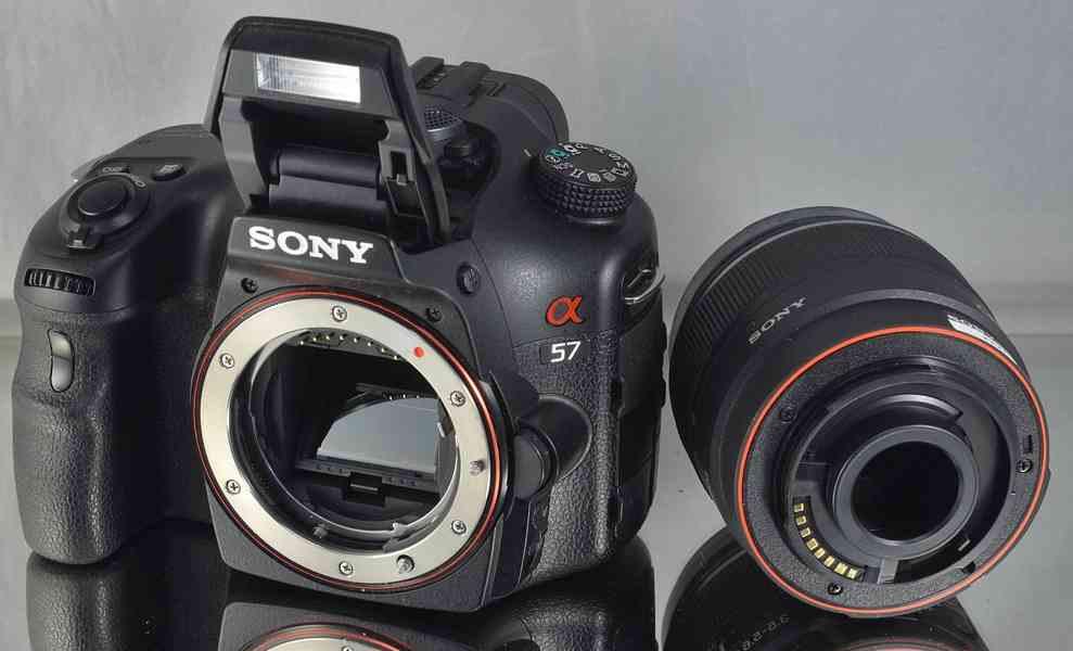 Sony SLT- A57 + 18-55mm *APS-C FullHDV 10500 Exp. - foto 6