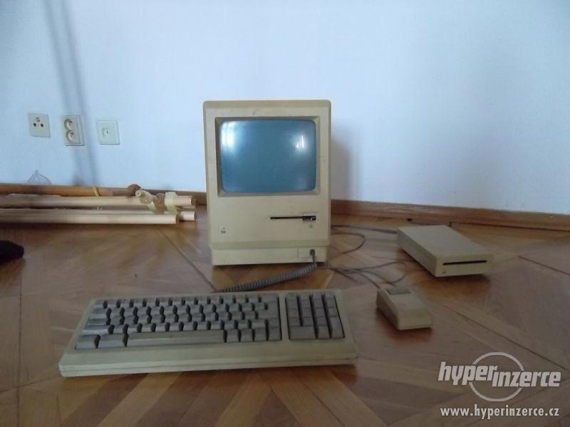 Prodám Apple Macintosh 512k z 1984 - foto 1