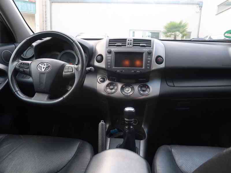 Toyota RAV4 Sol 2,0i benzín 116kw - foto 9