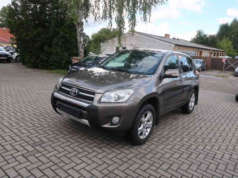 Toyota RAV4 Sol 2,0i benzín 116kw - foto 3