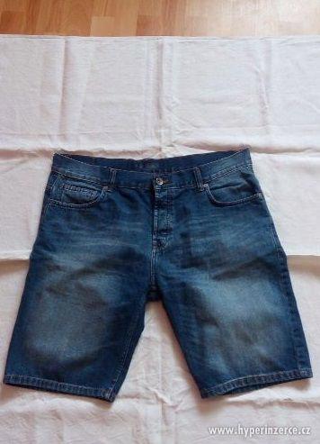 Jeansové kraťasy - foto 1