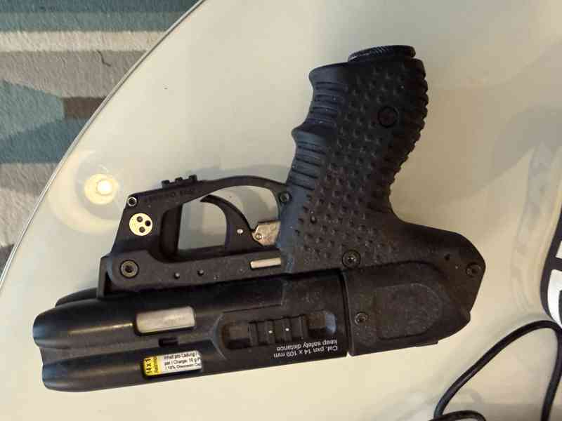 Piexon JPX4 Jet Defender Compact 2 Laser černý - foto 1