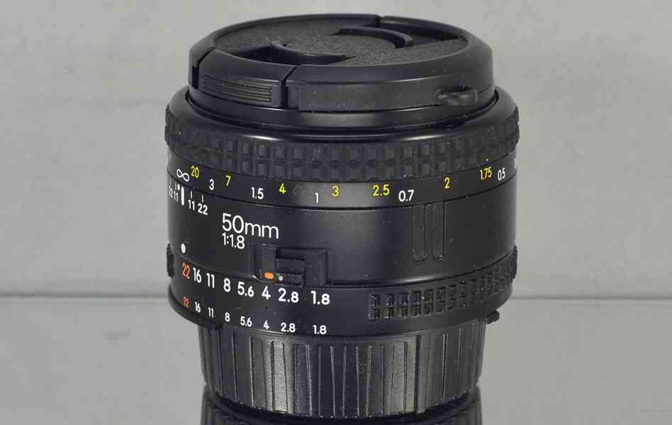  NIKON AF DX NIKKOR 50 mm f/1:1.8  - foto 7