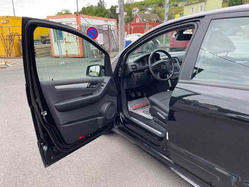 Mercedes-Benz Třídy B, 1,7 85kW, KLIMA - foto 20