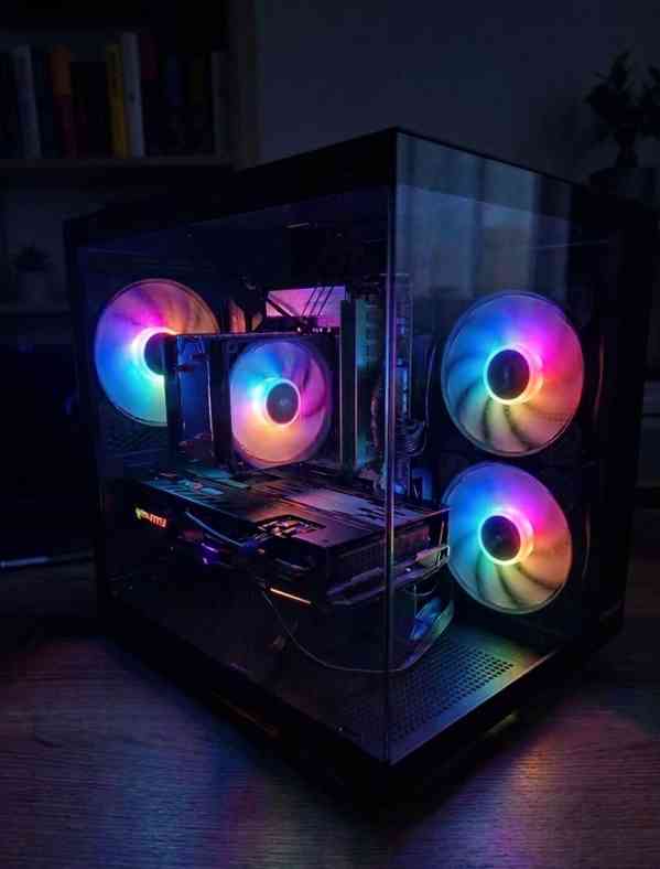 Nová skladba až 64GB RAM / 28x CPU / W11 / 8GB VGA  - foto 3