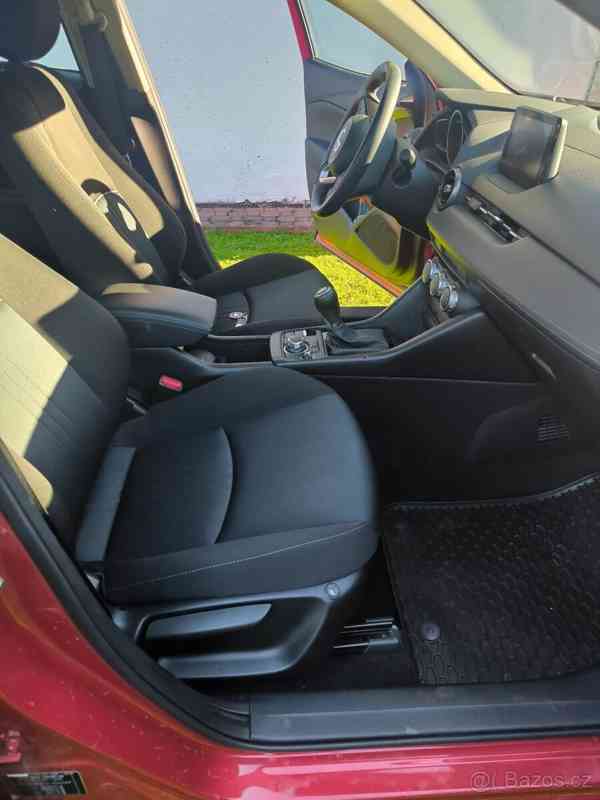 Mazda CX-3 2,0   -krásná červená - foto 2
