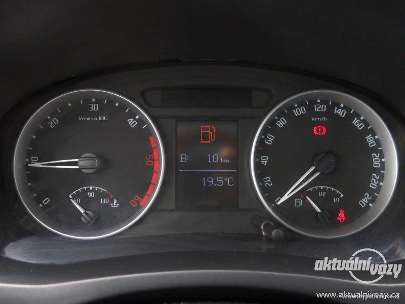 Škoda Roomster 1.9, nafta, r.v. 2008 - foto 17