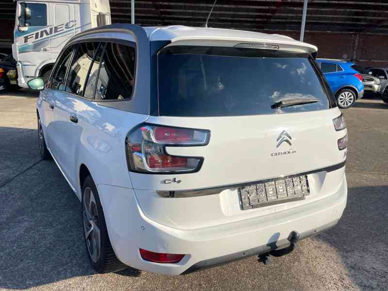 Citroën Grand C4 Picasso / SpaceTourer 1,6i benzín 115kw - foto 4