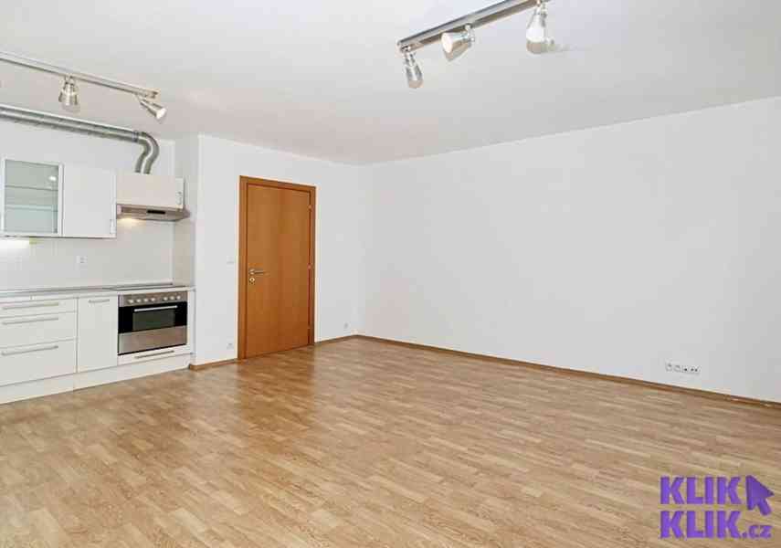Prodej bytu 1+kk 47 m2 - Praha 4, Pankác 
