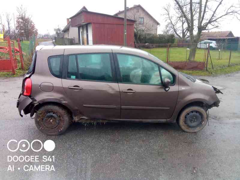 Náhradní díly na  Renault Modus