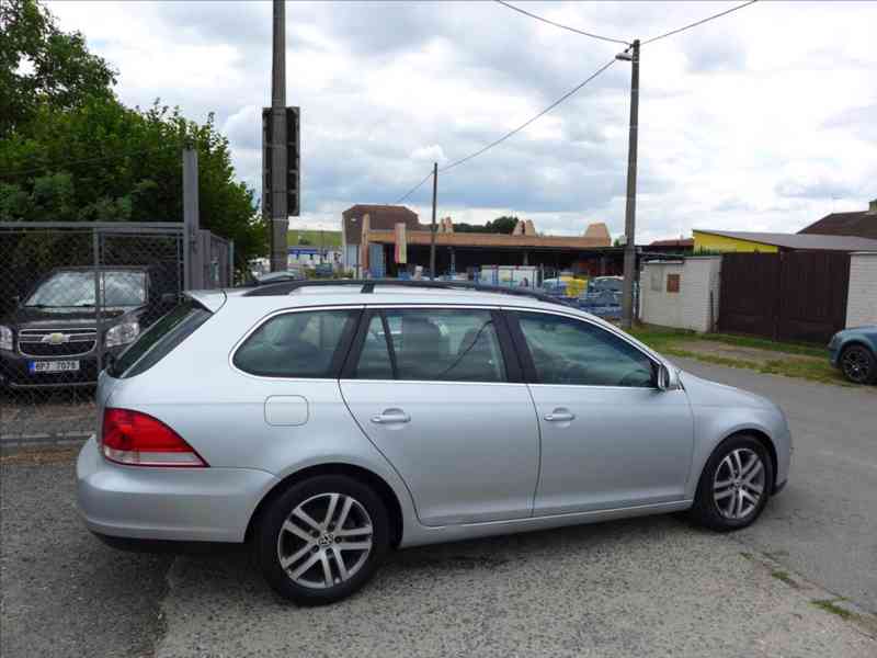 VOLKSWAGEN GOLF 2,0 TDI HIGH LINE, 1.MAJ - foto 2