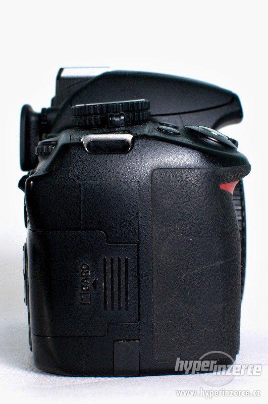 Digitální zrcadlovka Nikon D3100 - foto 4