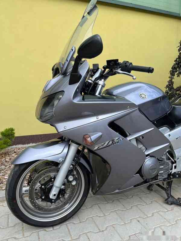 Yamaha FJR 1300 - foto 17