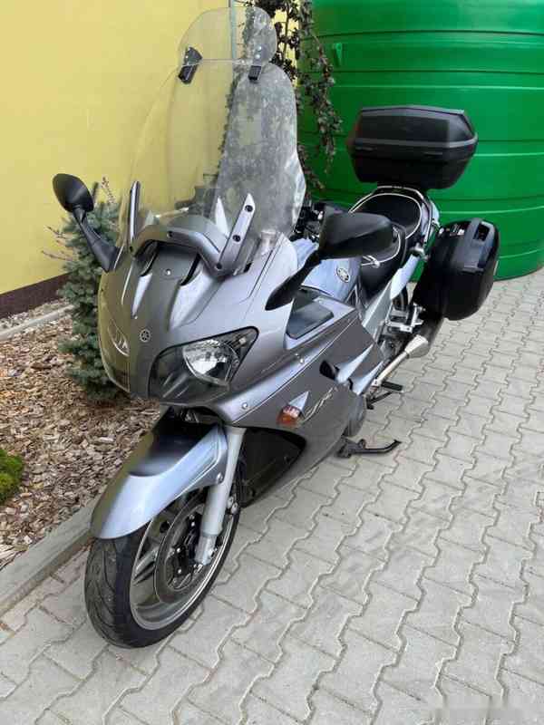 Yamaha FJR 1300 - foto 13