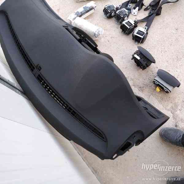 Palubni deska Skoda Superb 2 airbagy pasy - foto 9