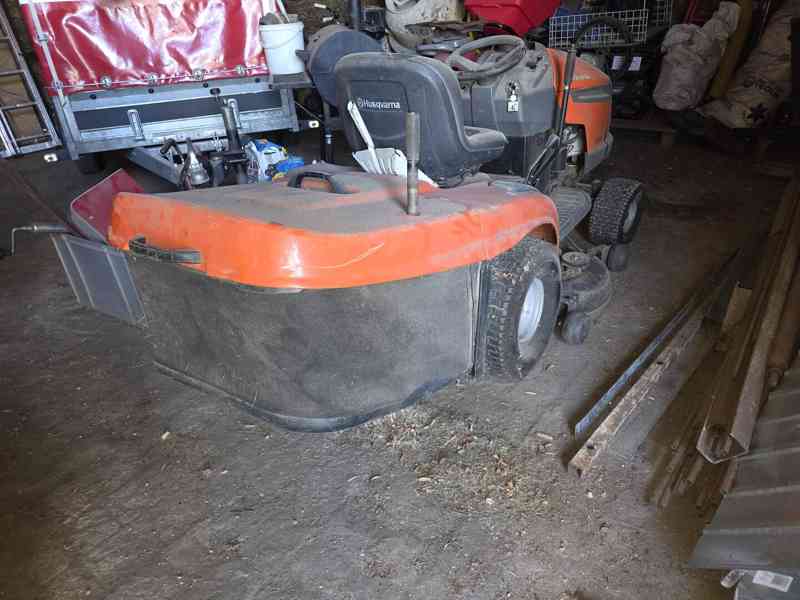 Žací traktor Husqvarna č. CTH 200TWIN - foto 2