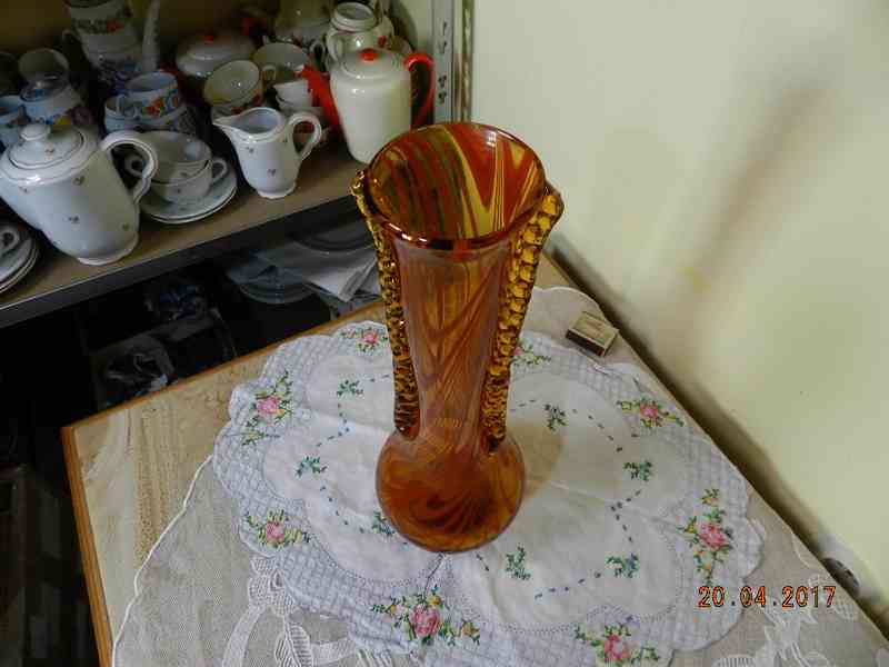 Hezká oranžová Váza Ambrové sklo F. Koudelka - foto 3