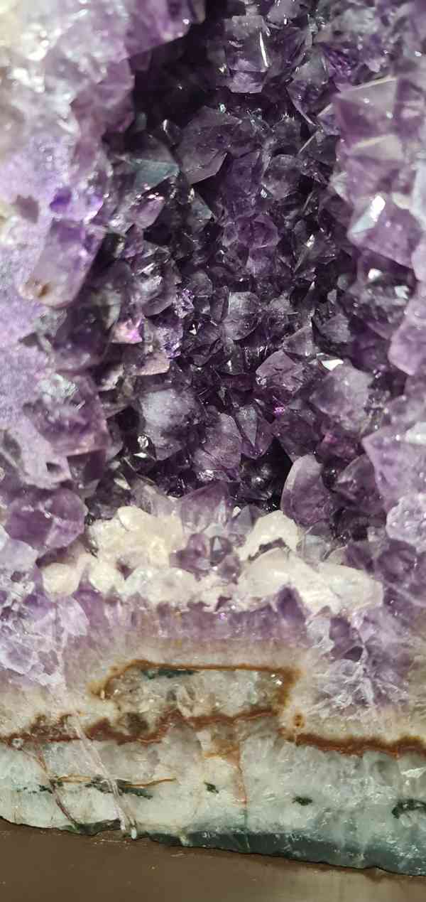 Výjimečné solitéry sesterských drúz - ametystových minerálů - foto 5