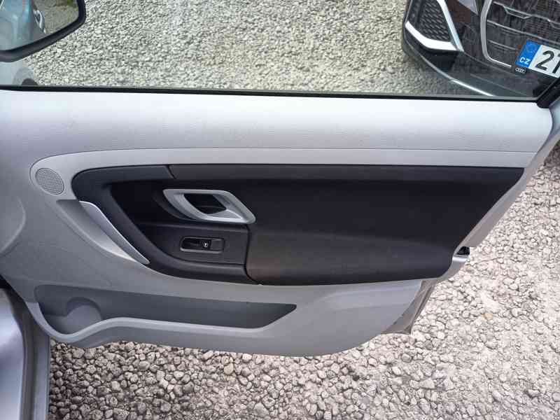 ŠKODA Fabia Combi 1,4i16V Ambiente ASR - foto 19