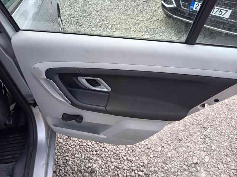 ŠKODA Fabia Combi 1,4i16V Ambiente ASR - foto 22
