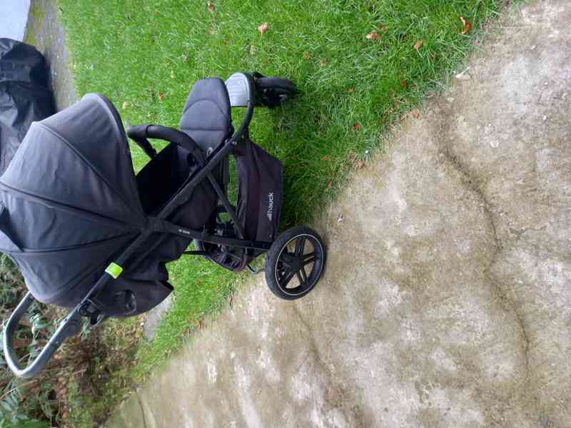 Kočárek Hauck Rapid 3 R, Black, málo používaný - foto 2