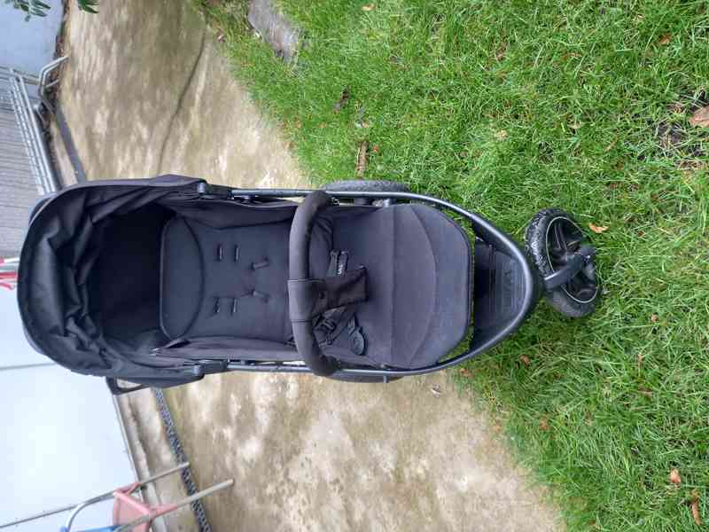 Kočárek Hauck Rapid 3 R, Black, málo používaný
