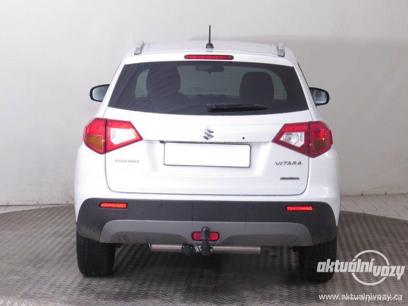 Suzuki Vitara 1.6, benzín, RV 2018, kůže - foto 9