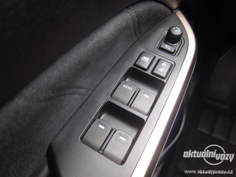 Suzuki Vitara 1.6, benzín, RV 2018, kůže - foto 19
