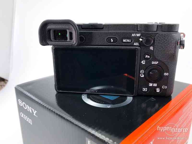 Sony Alpha a6500 Mirrorless Digital Camera with 18-135mm Len - foto 2