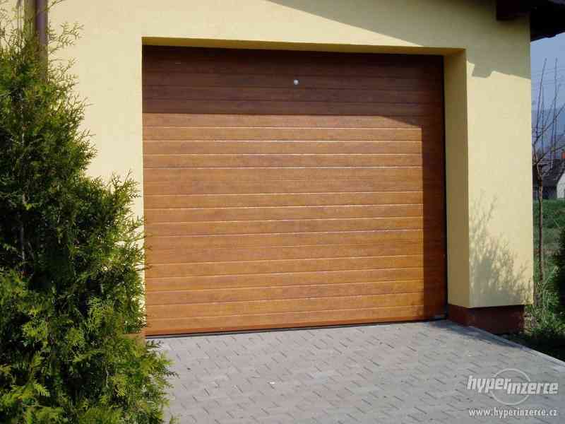 Sekční garážová vrata 2500 x 2150 mm - foto 1