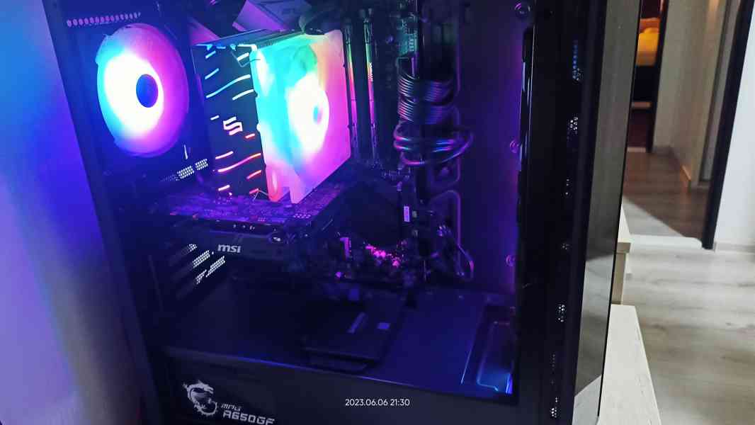 Prodám počítač a monitor - foto 5