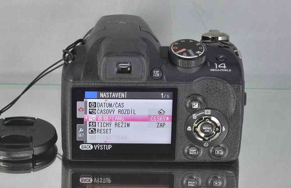 Fujifilm FinePix S3300 CCD*26x Op.Zoom*HDV*SR AUTO - foto 7