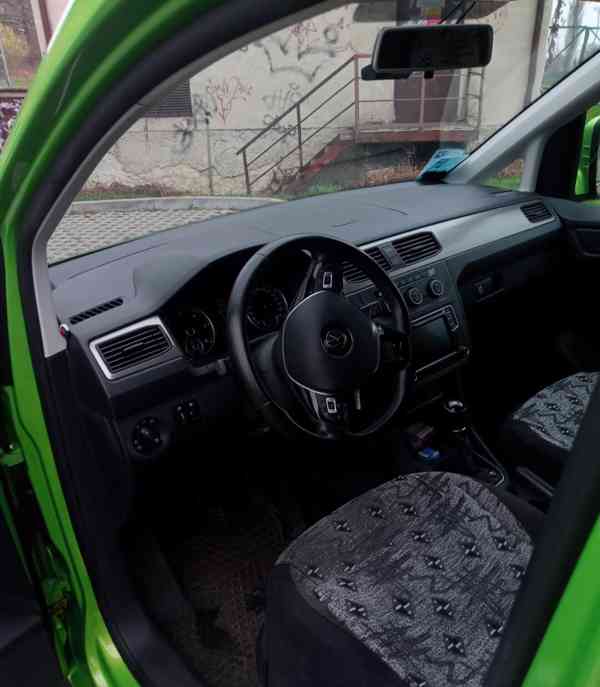 Volkswagen Caddy 2,0 TDI s plošinou pro vozíčkáře - foto 7