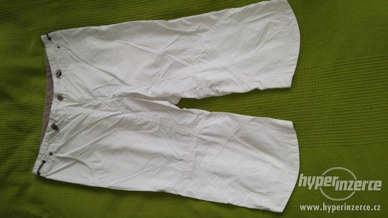bílé 3/4 kalhoty zn. Alpine Pro, vel.38 - foto 1