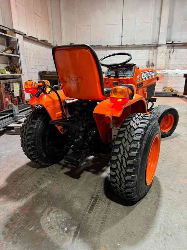 Traktor Kubota B1550 - foto 8