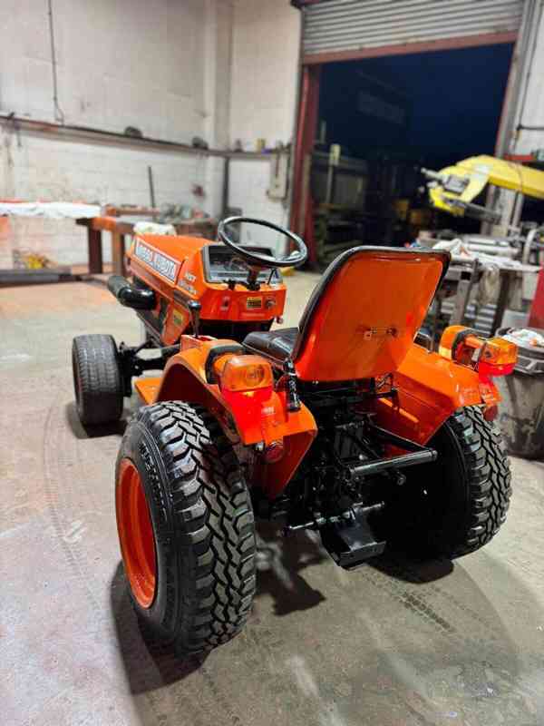 Traktor Kubota B1550 - foto 4