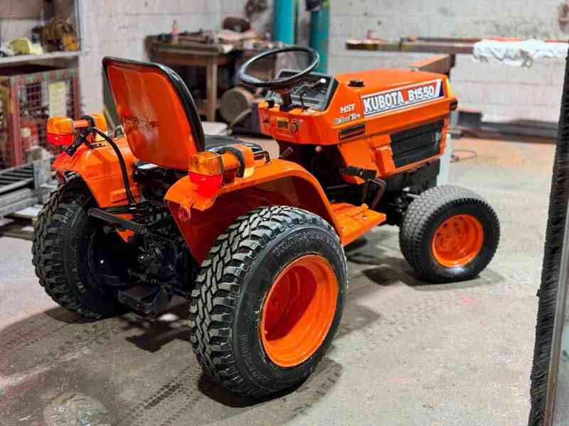 Traktor Kubota B1550 - foto 9