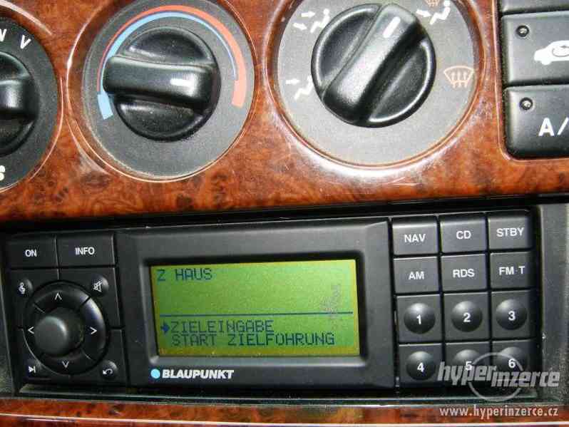 Honda navigace Blaupunkt RNS 1 -originál Honda CD changer - foto 1
