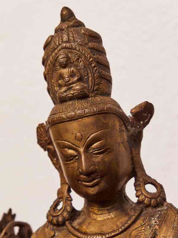 Bronzová socha bodhisattvy Avalókitéšvary (Padmapáni) - foto 4