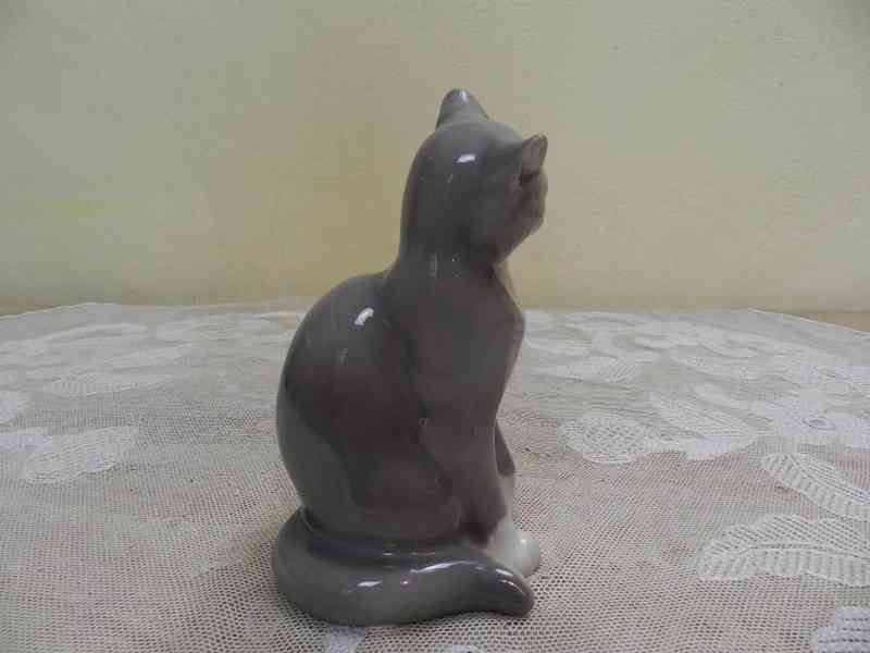 Porcelánová Plastika sedící Kočka větší Kodaň Copenhagen - foto 5