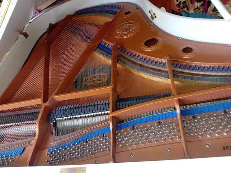 Klavír PETROF model V (160cm) - foto 5
