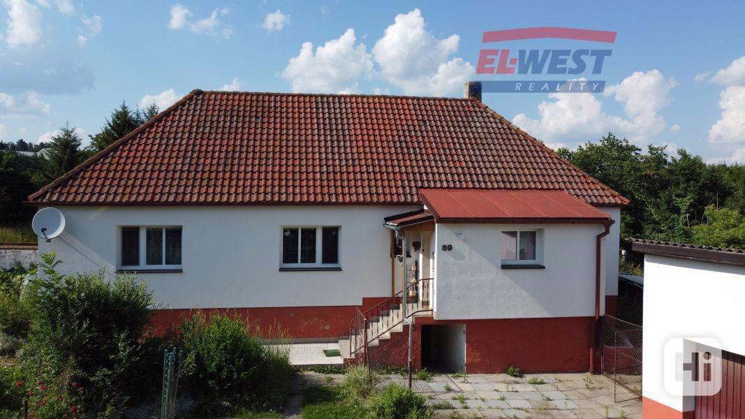 Prodej rodinného domu s garáží a zahradou v Dražovicích u Sušice - foto 2
